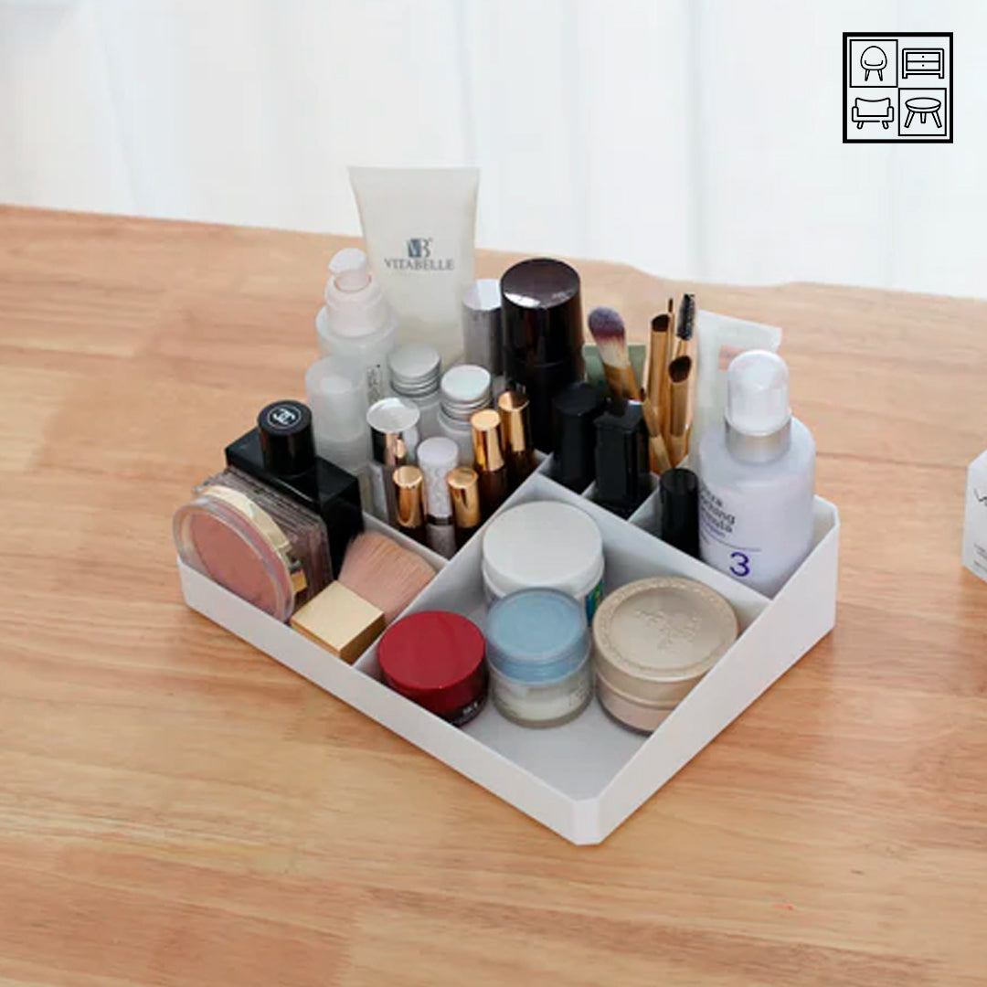 Multiple Compartment Cosmetic Tray