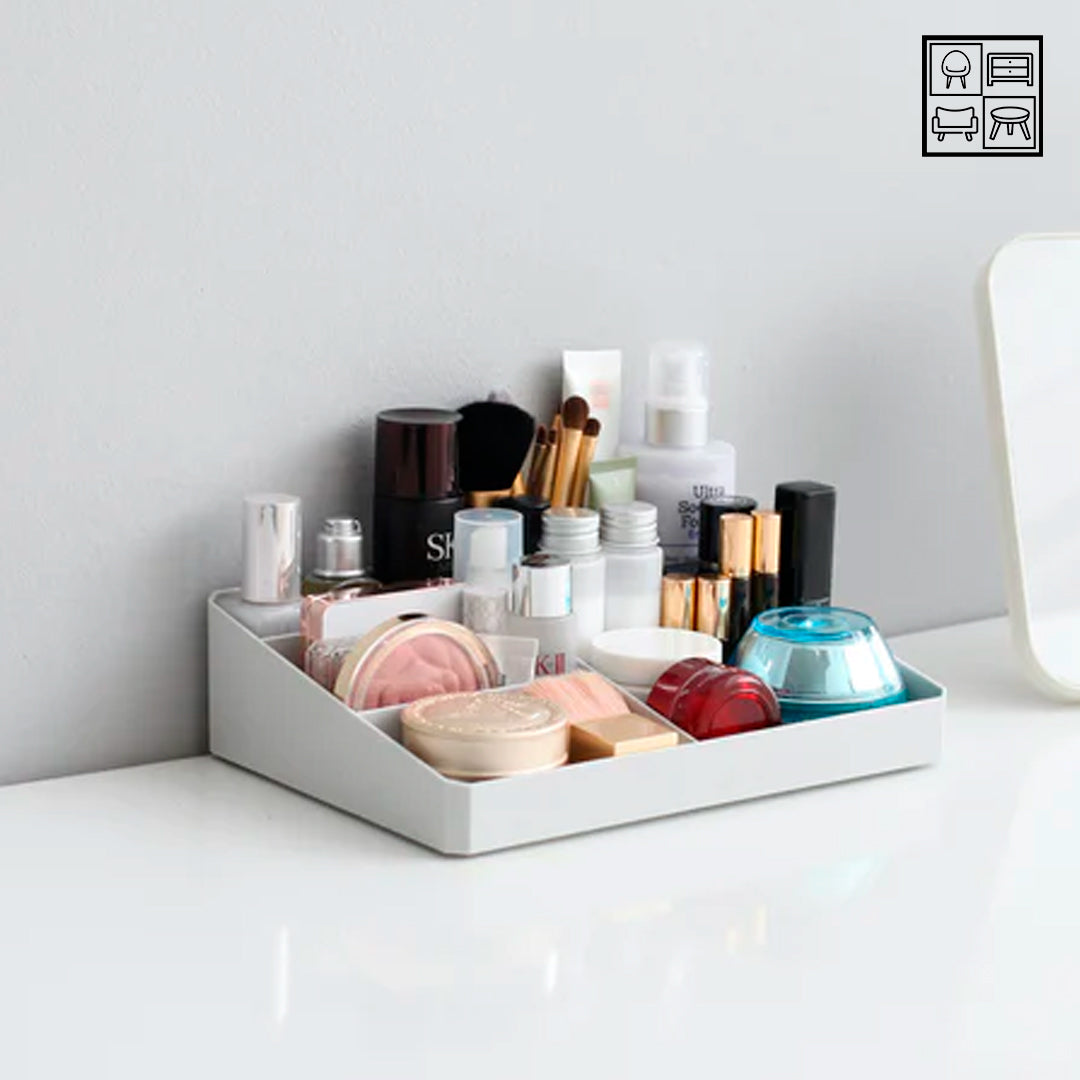Multiple Compartment Cosmetic Tray