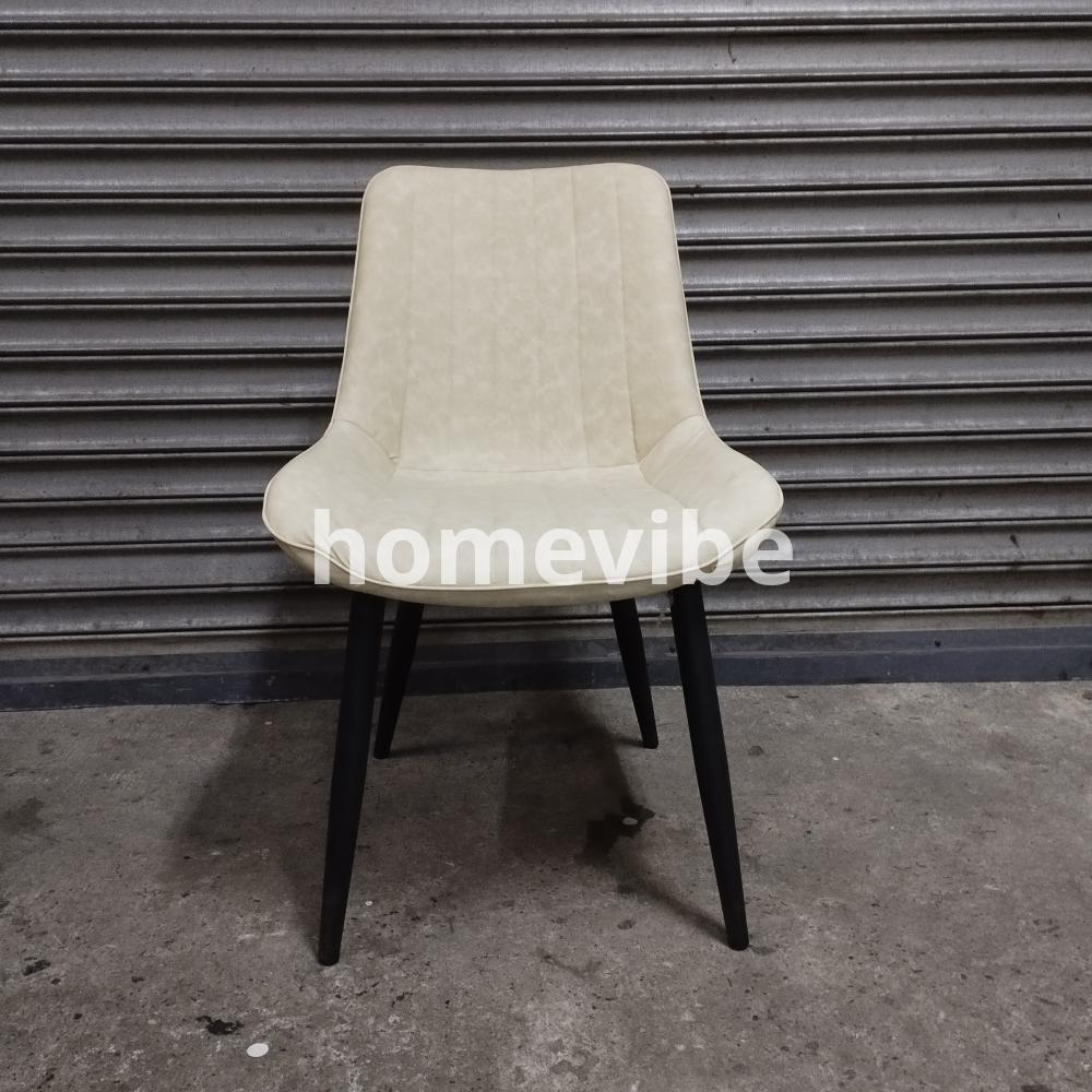 HV Korbin Scandinavian Leather Chair