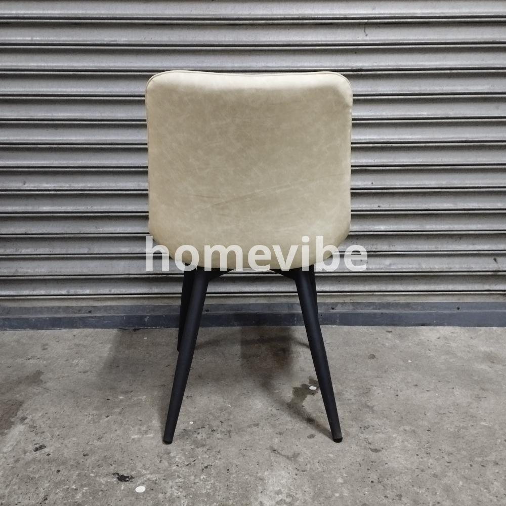 HV Korbin Scandinavian Leather Chair