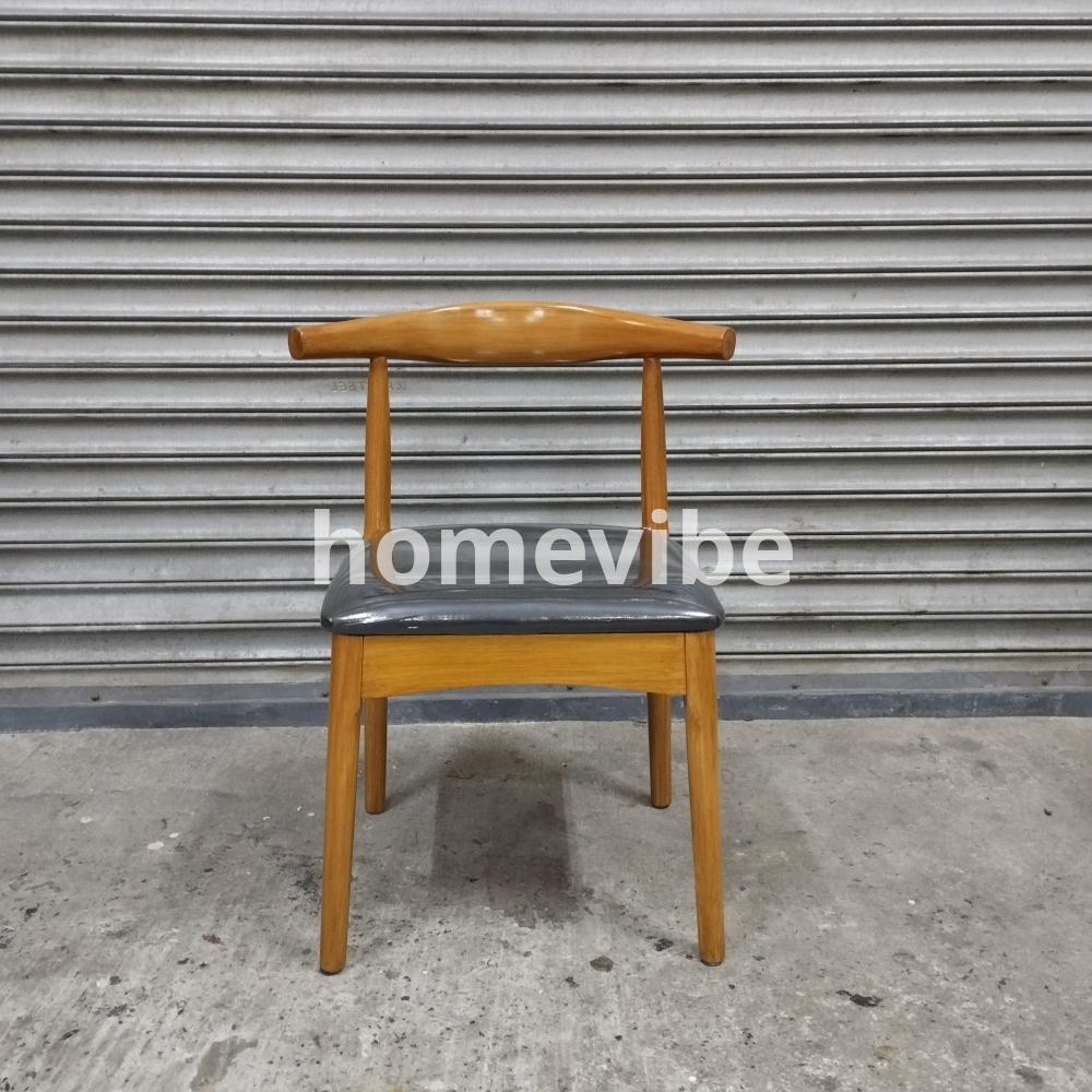 HV Dimitri Wooden Chair